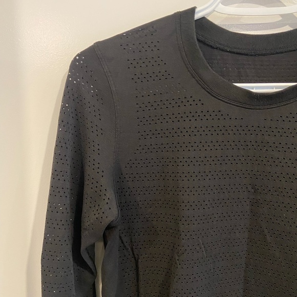 Lululemon Breeze by Long sleeve, Black - Picture 3 of 5